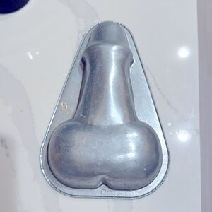 Penis mold baking/jello pan